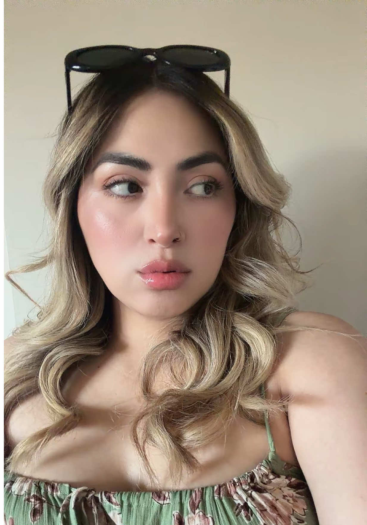 @Adrianna ᥫ᭡ ִֶָ𖤐