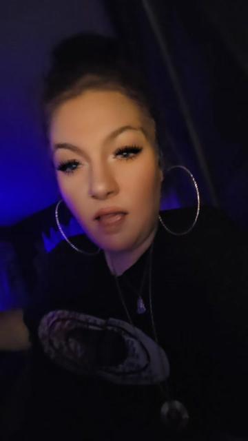 @🌺Dee🌺