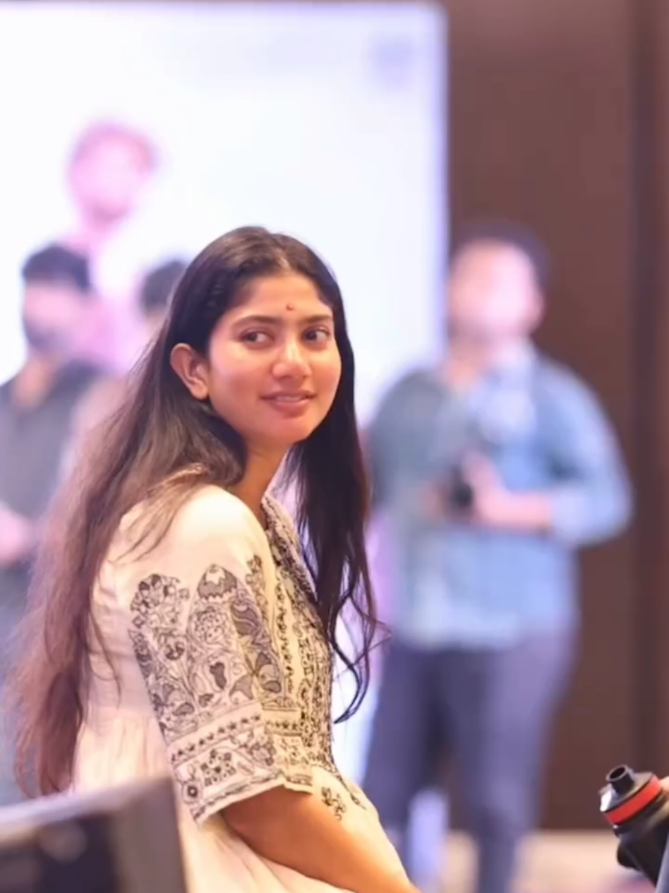 @Sai-Pallavi_ Fans