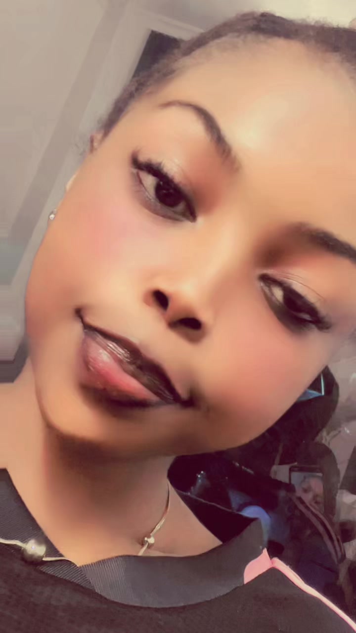 @🦋CALL ME CHOCOLATE🦋