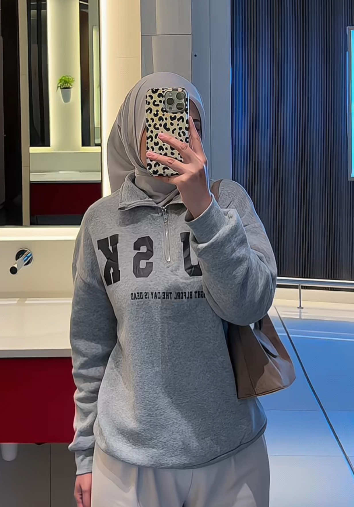 @Adilahzq
