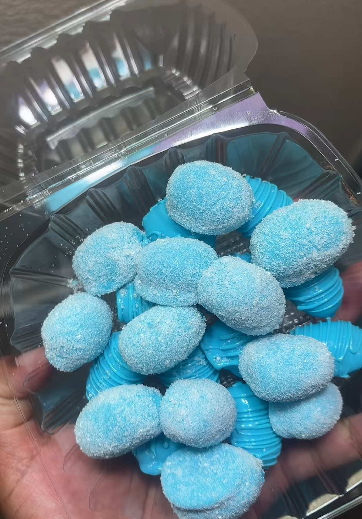 @Brecy thee candy plug