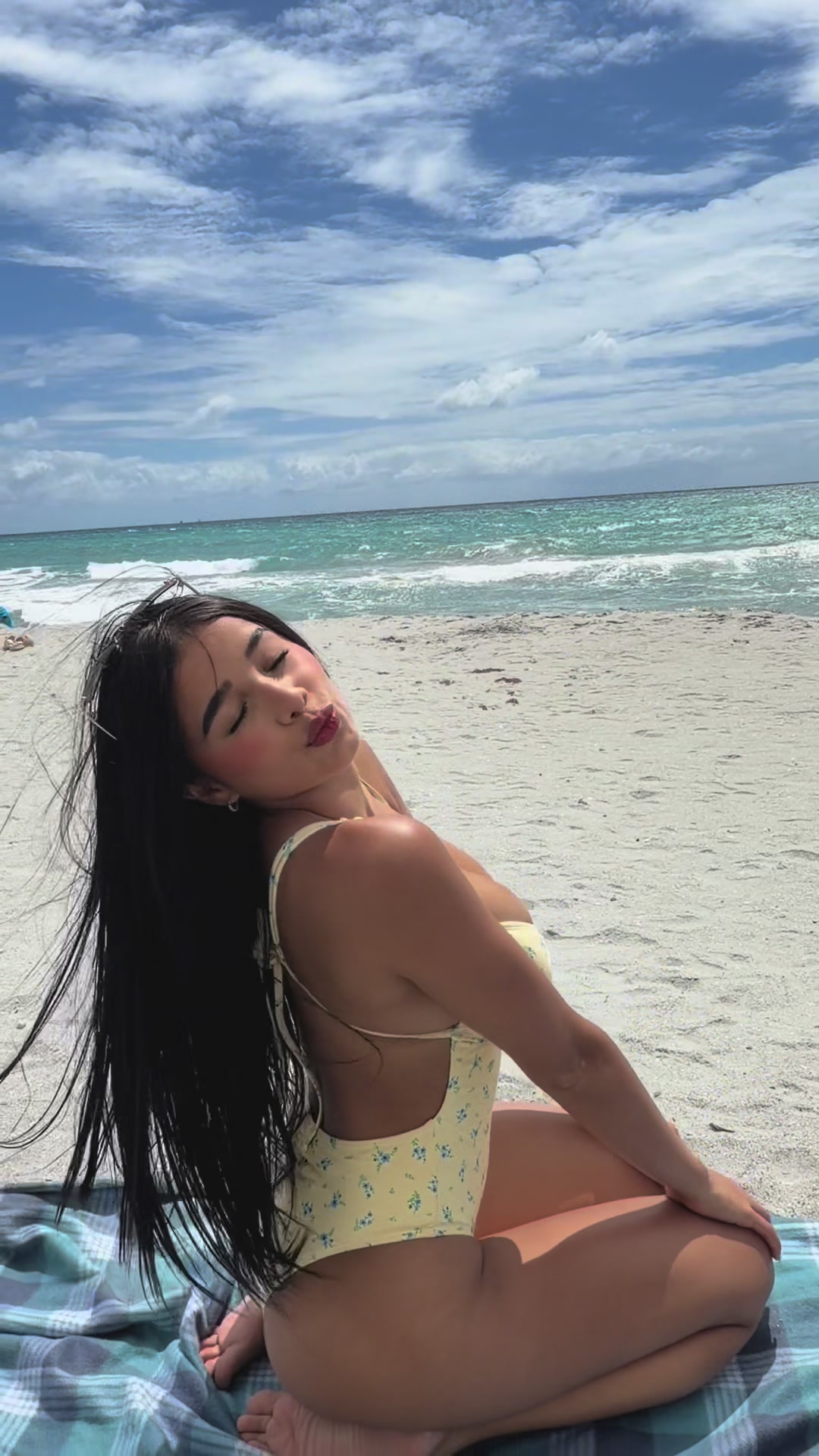 @Gabriela