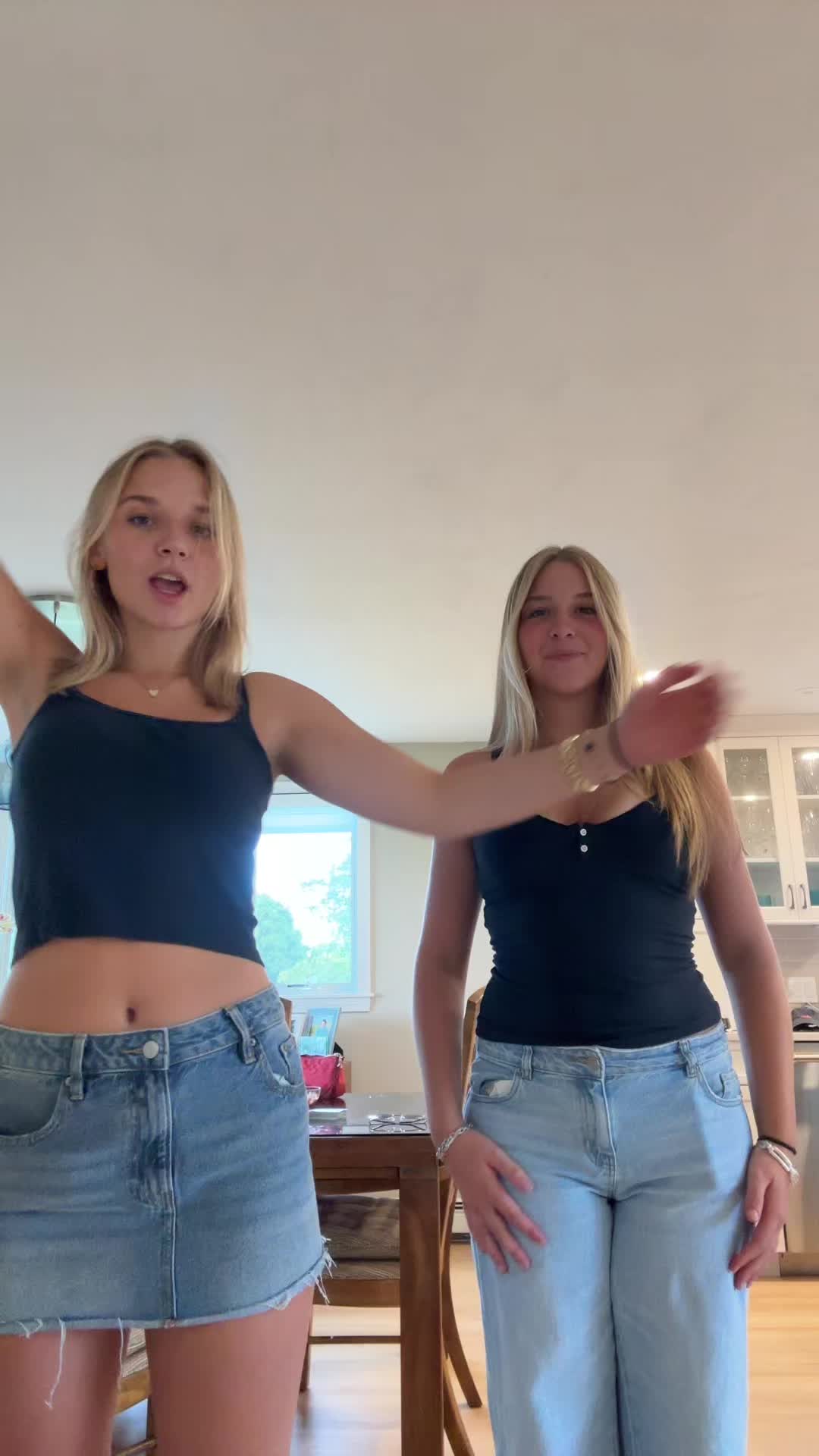 @tay