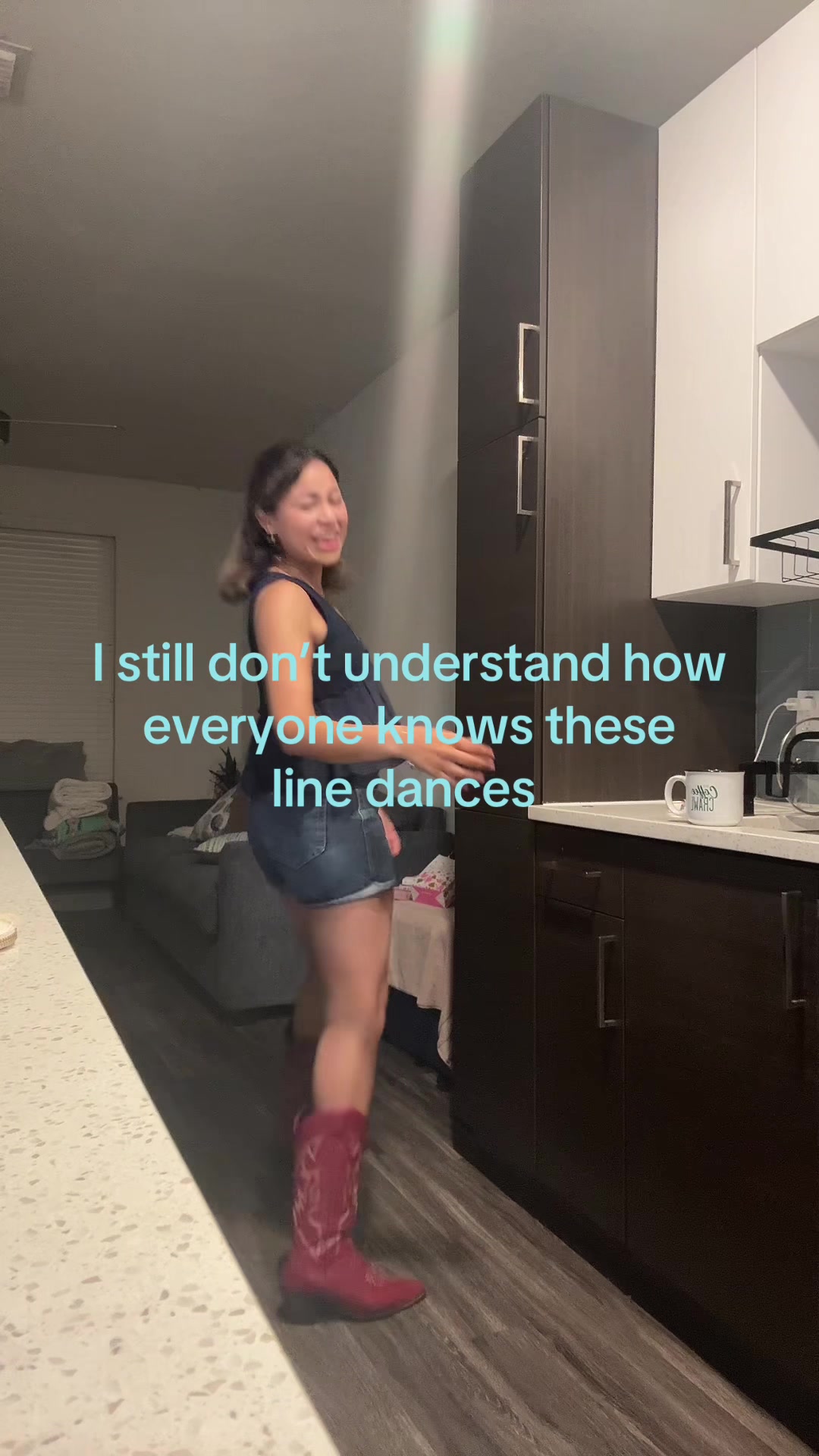 @emely hyde