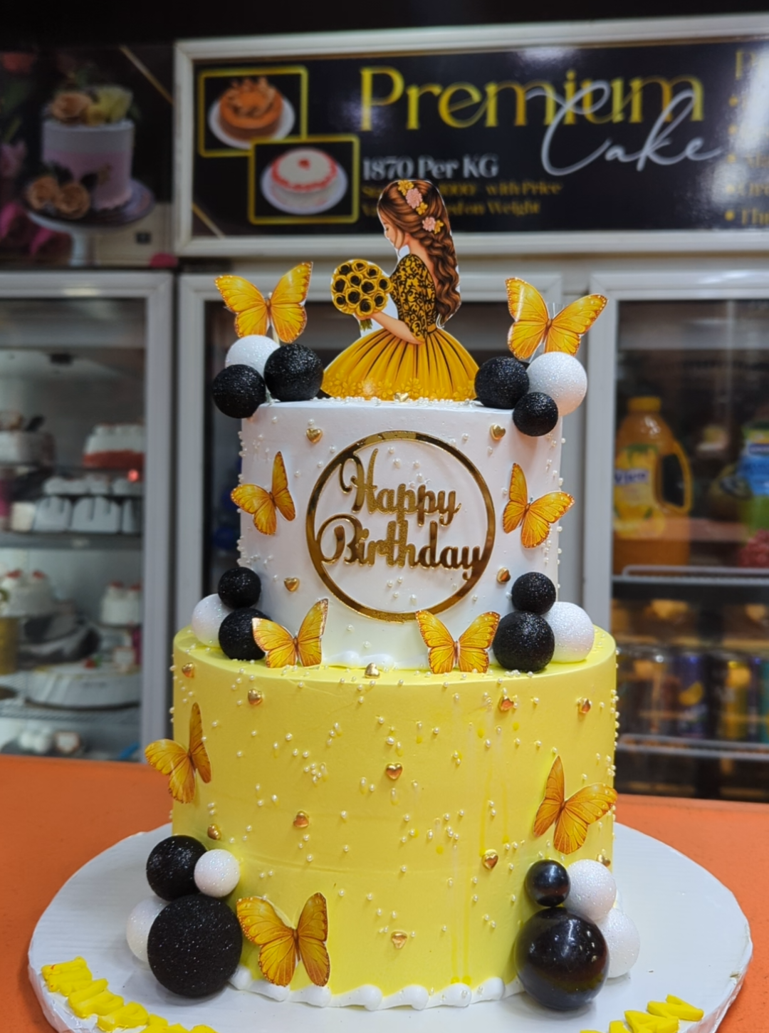 @Sajjad Nirala Cake