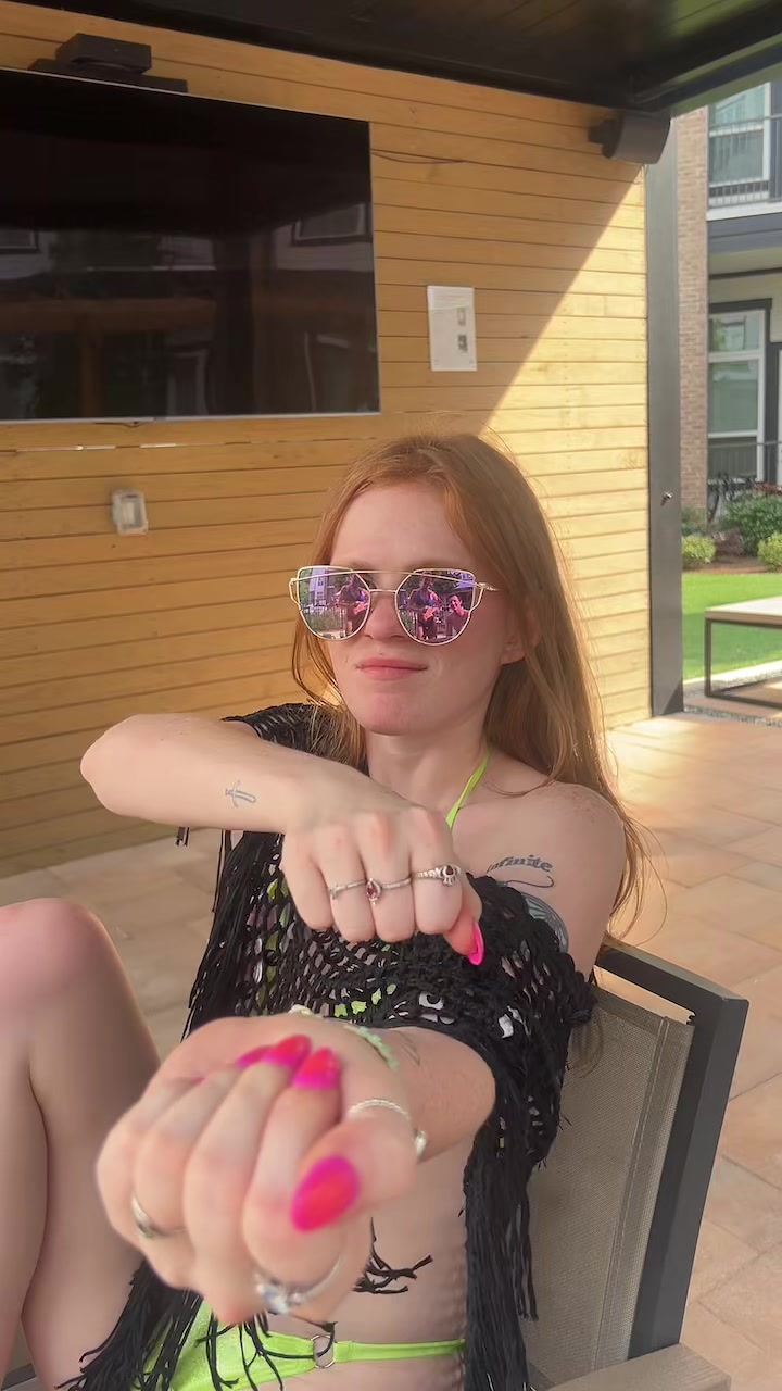 @savannahsuter
