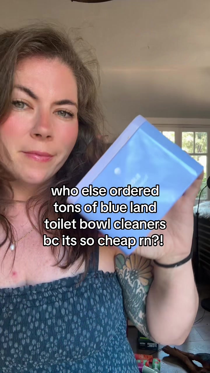 @Kellie chaos 2739