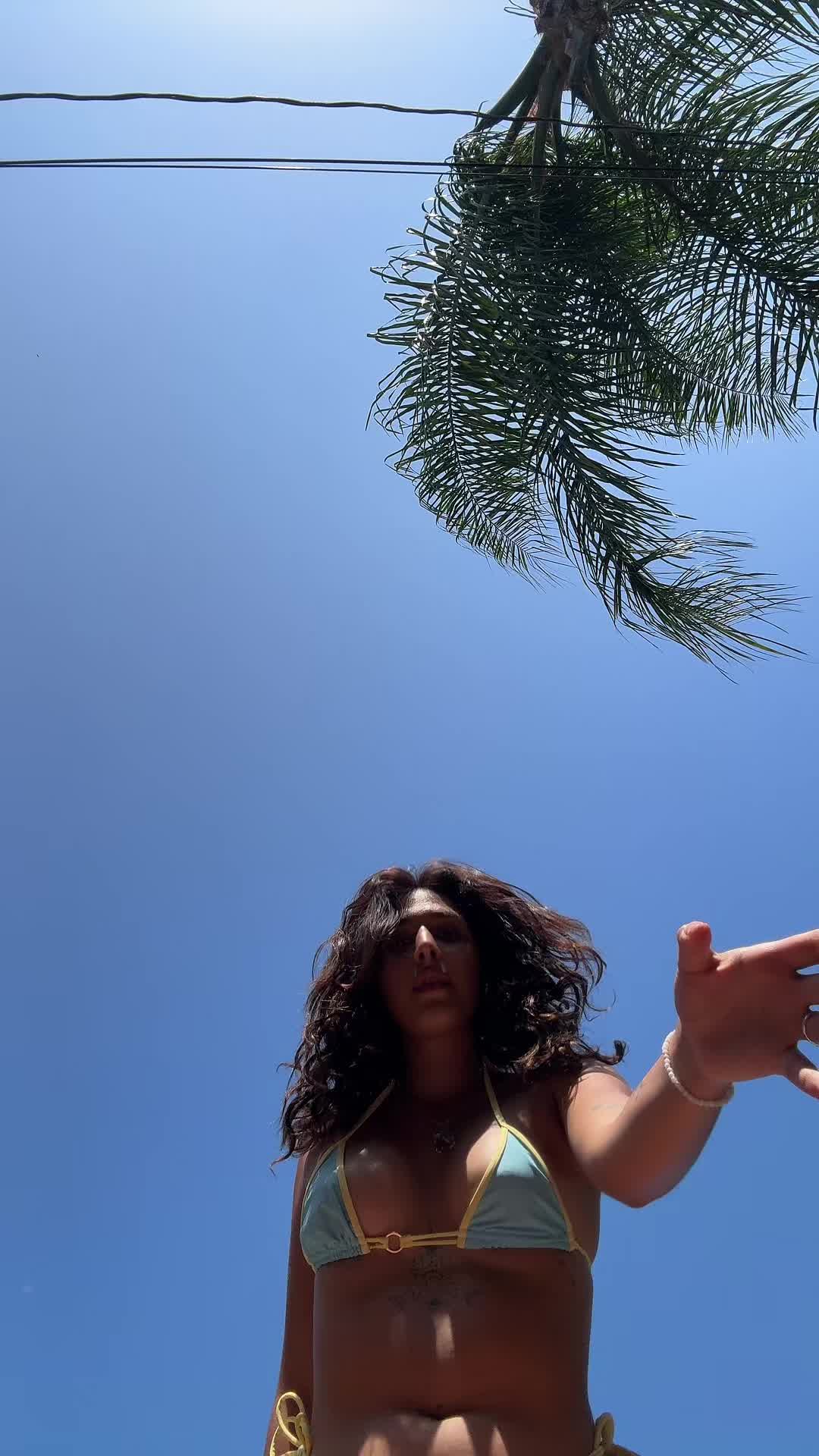@urgrllcrush