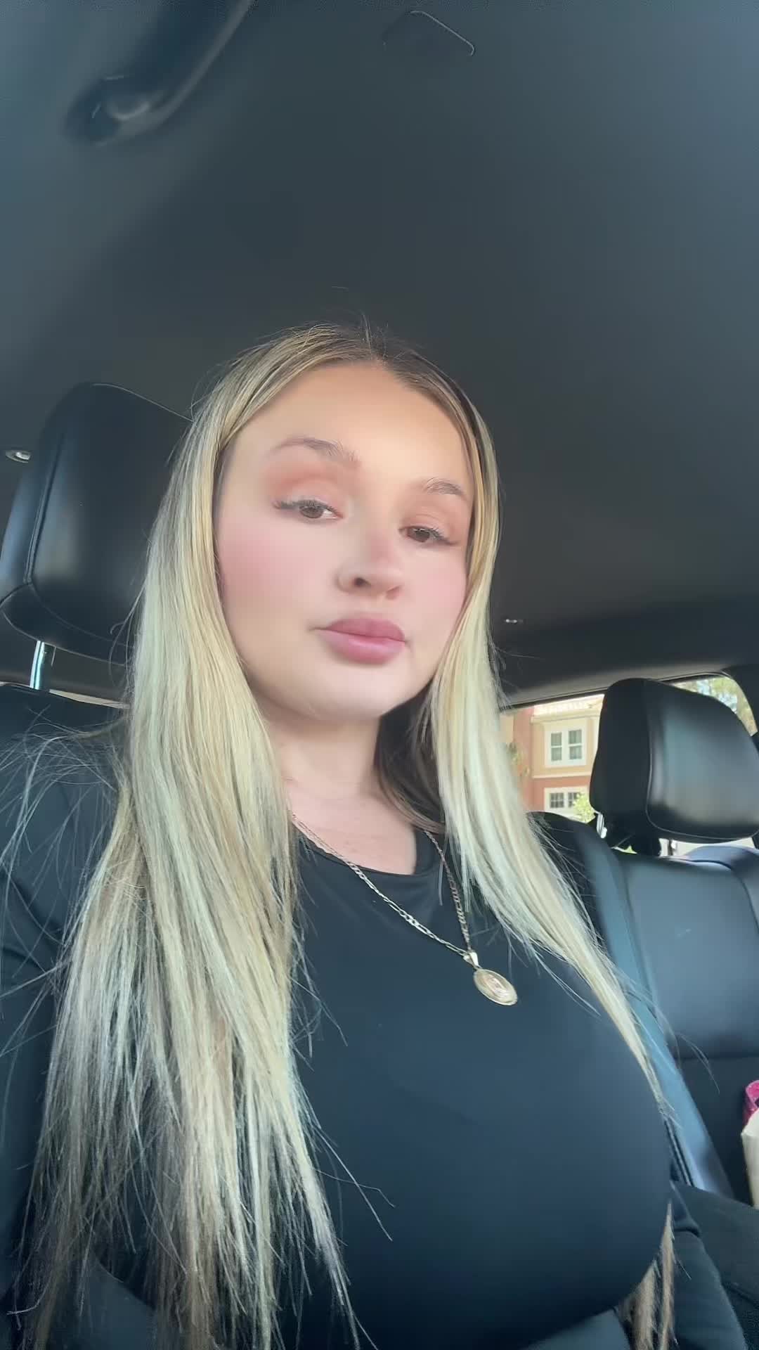 @Sknbar