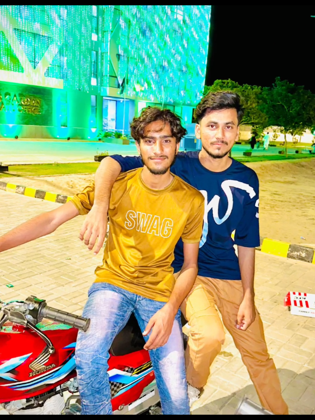 @❤️🩹🥺╾ ╾━╤デ╦︻Badsha🦅👑🦋