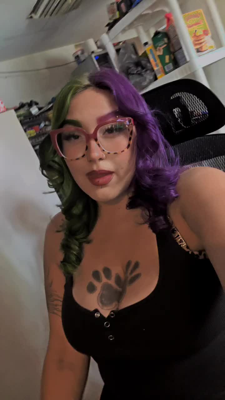 @Lilymunster420