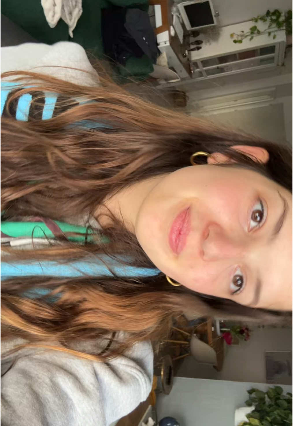 @רוני