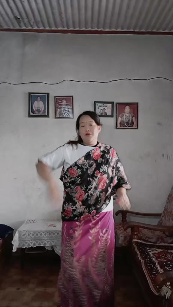 @सरु गुरुङ