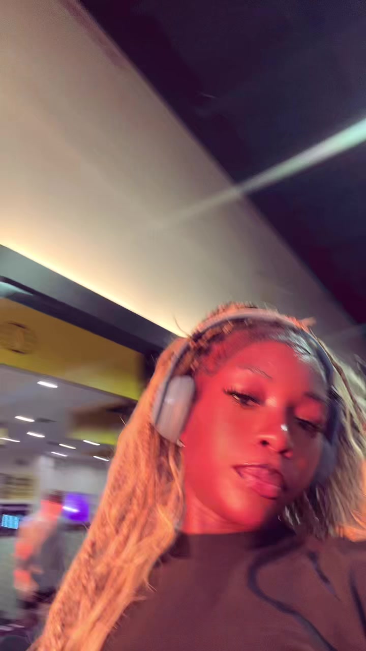 @Ashley🏋️♀️