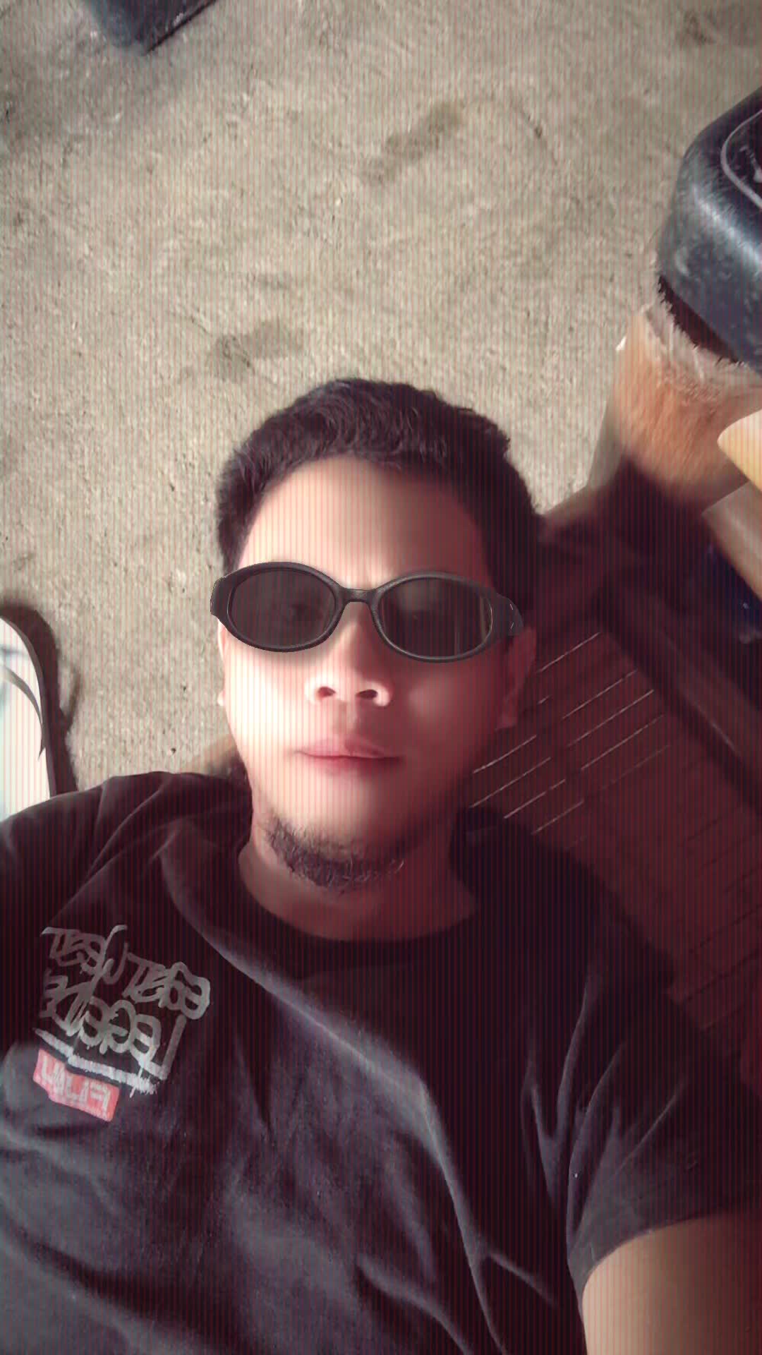 @Ayy ko Ellara