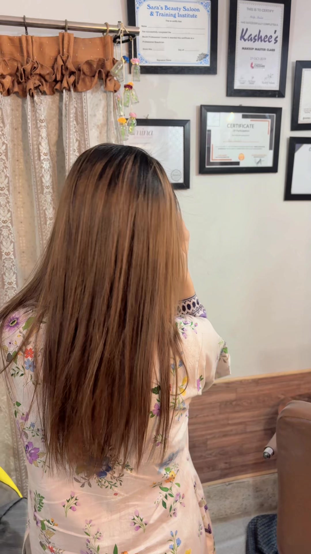 @ellas_beautysalon