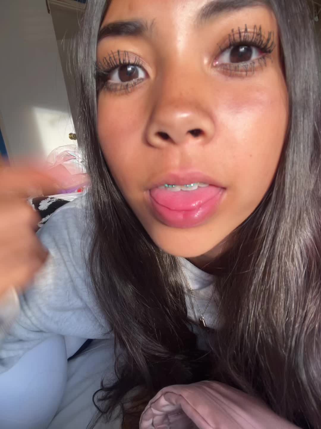 @𝐝 𝐚 𝐧 𝐢 𝐞 𝐥 𝐥 𝐞 🤍