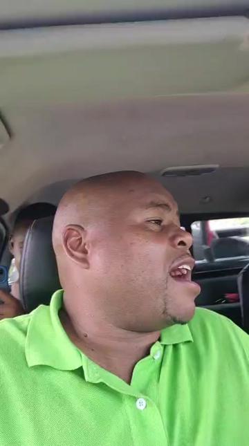 @BuhleMcking🇿🇦