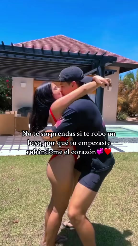 @Una frase mas