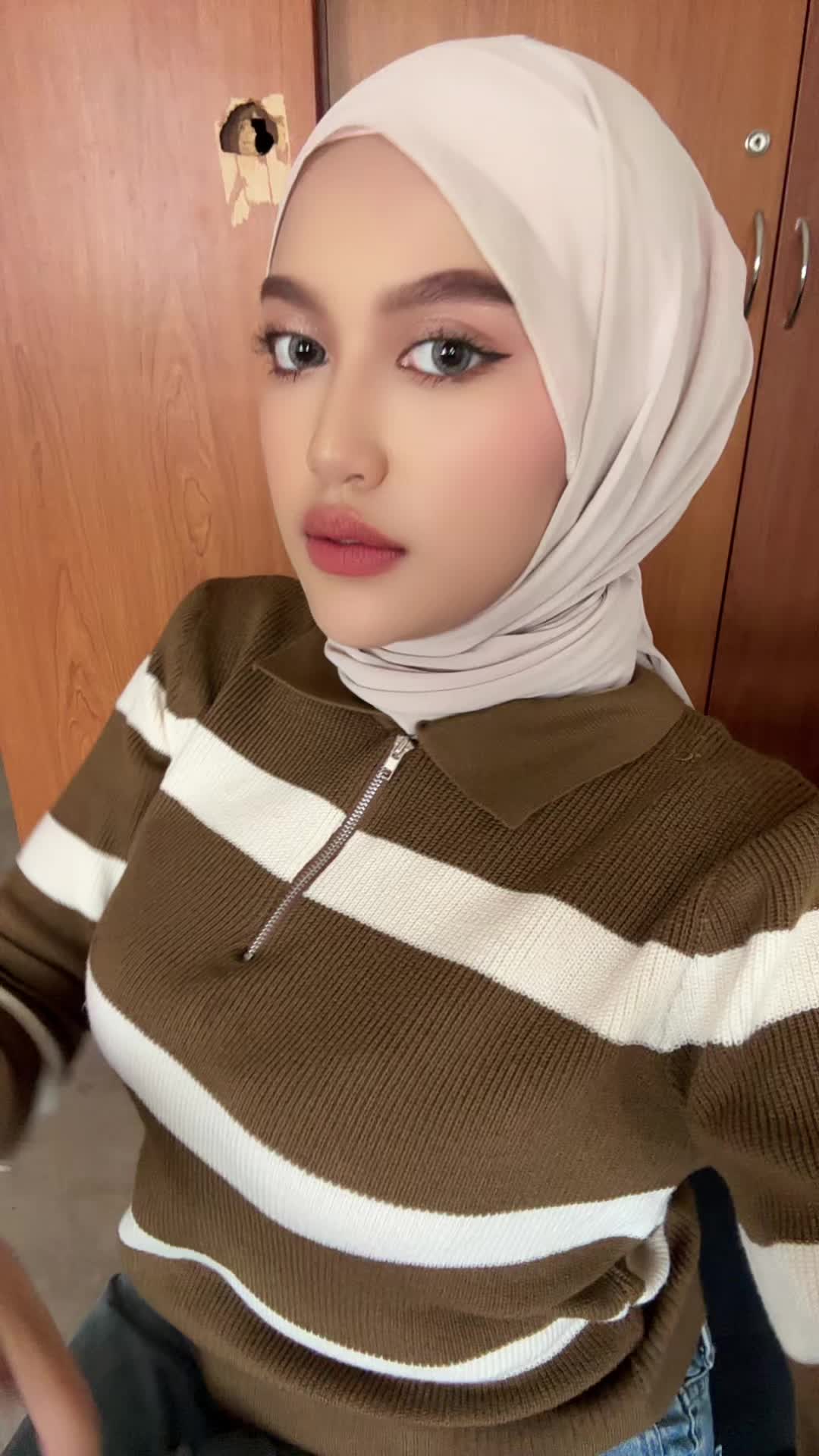 @b 🍓