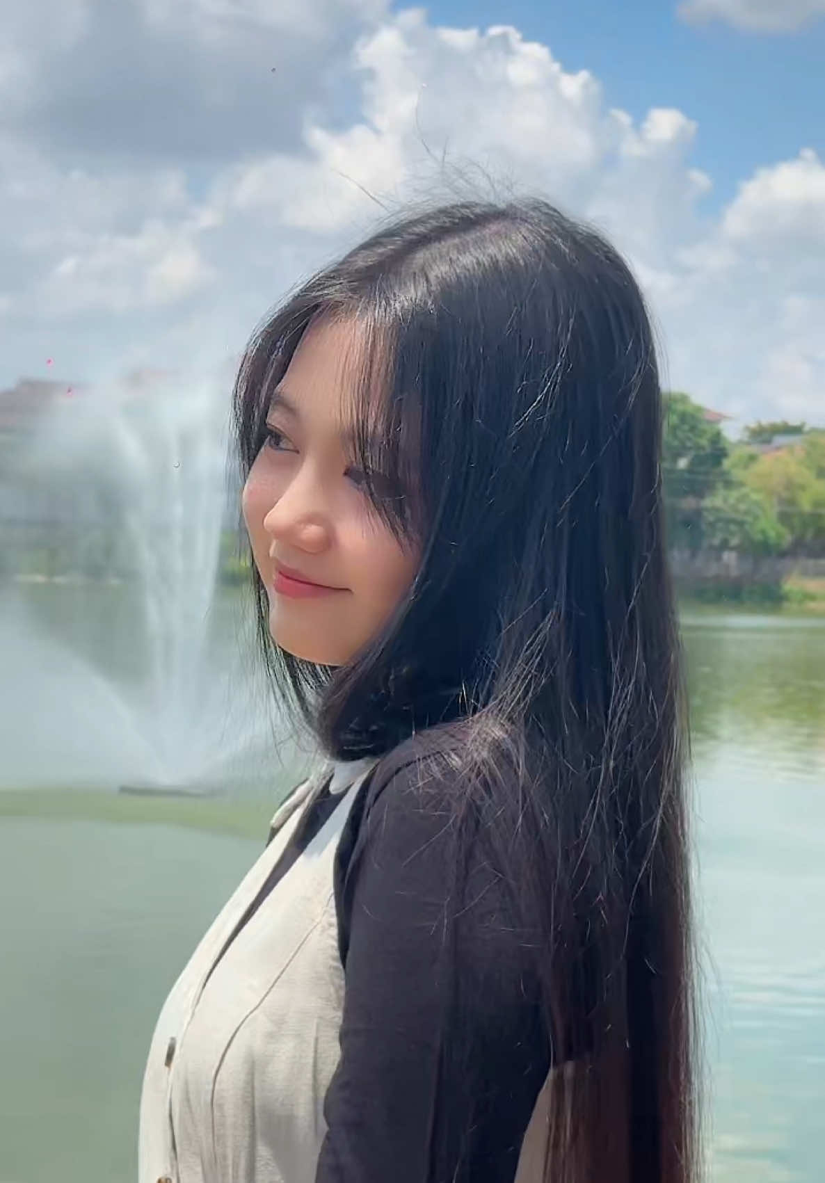@May Myat Noe Yarzar - OFFICIAL