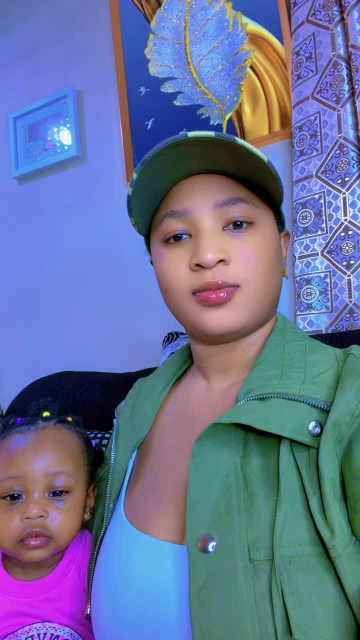 @Mumyans 😍👅😋❤️💋