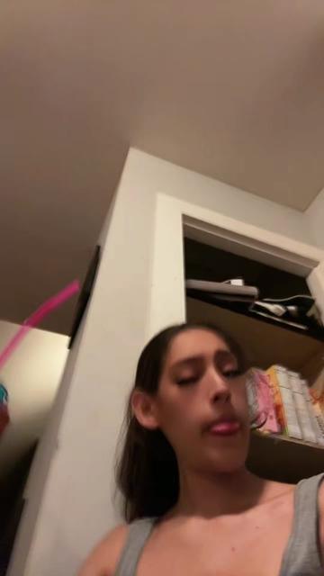 @Imbaddiekae