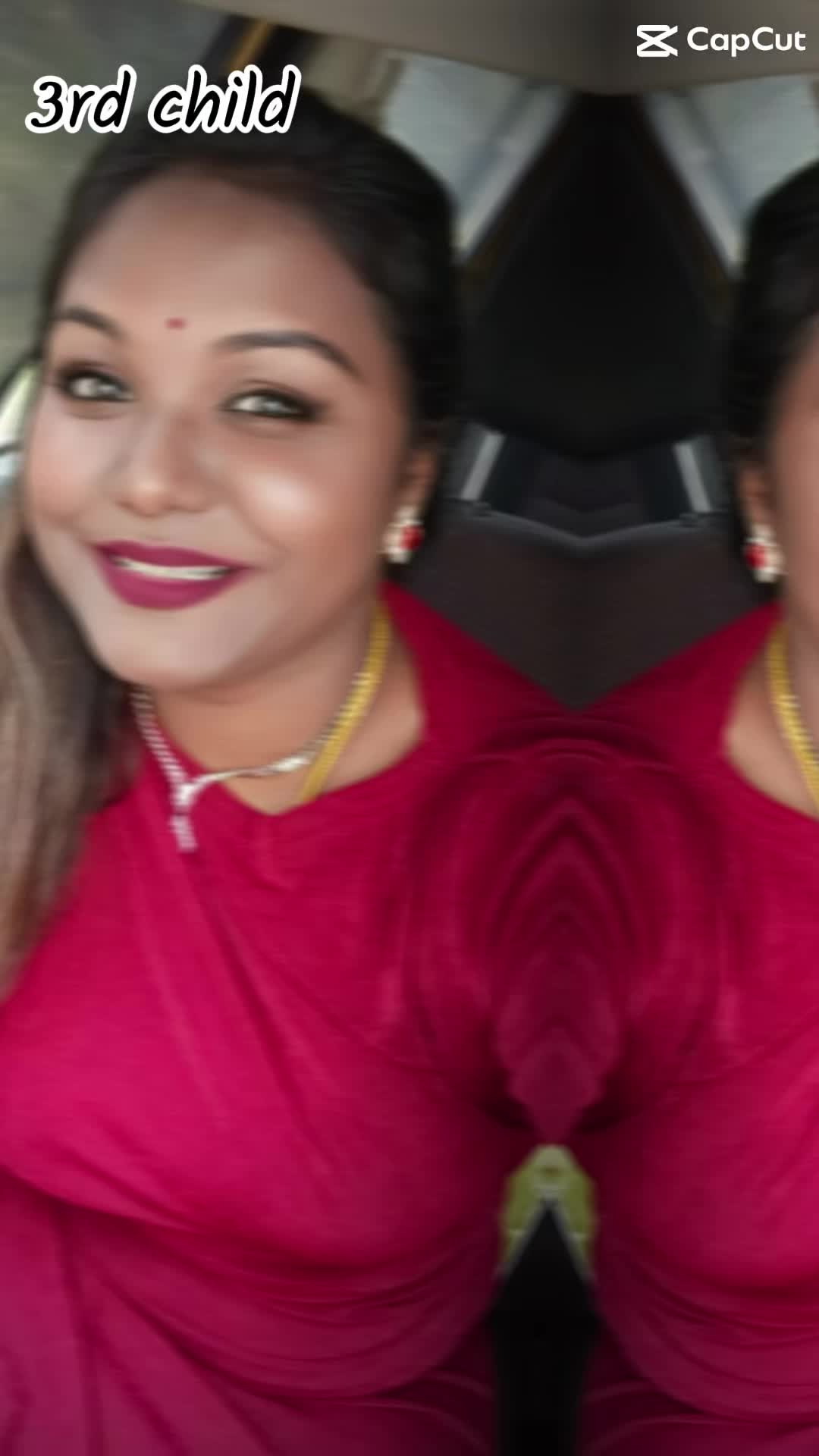 @Gayathiri_Thevar