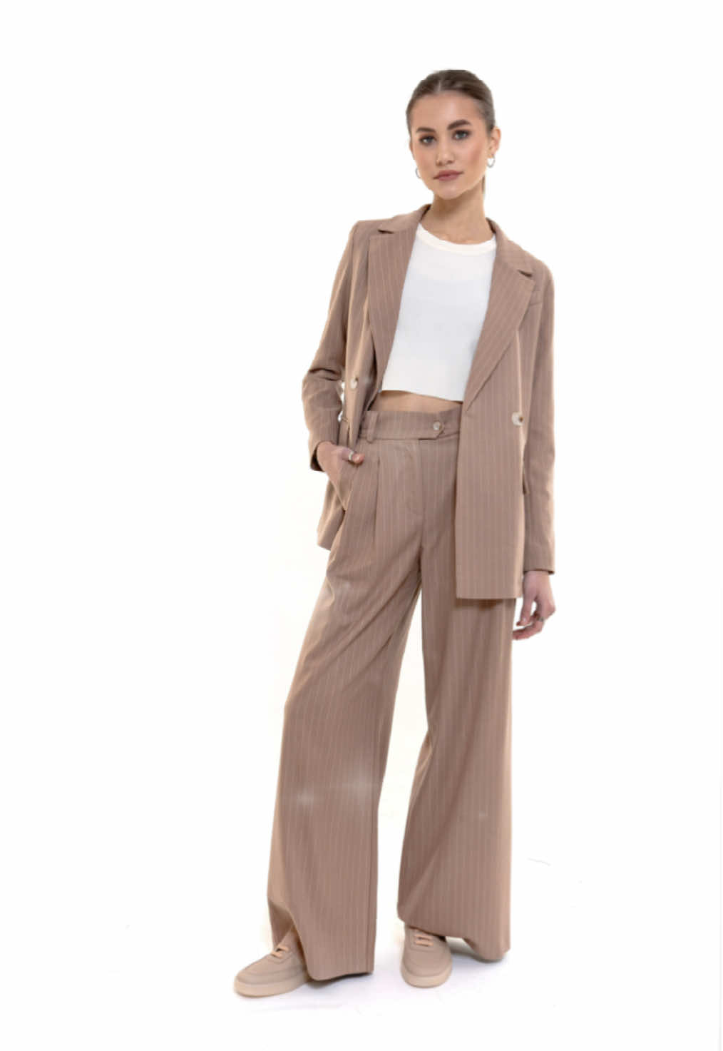 @Michelle_showroom