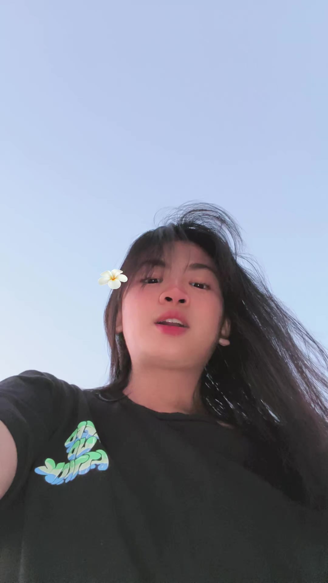 @☺️