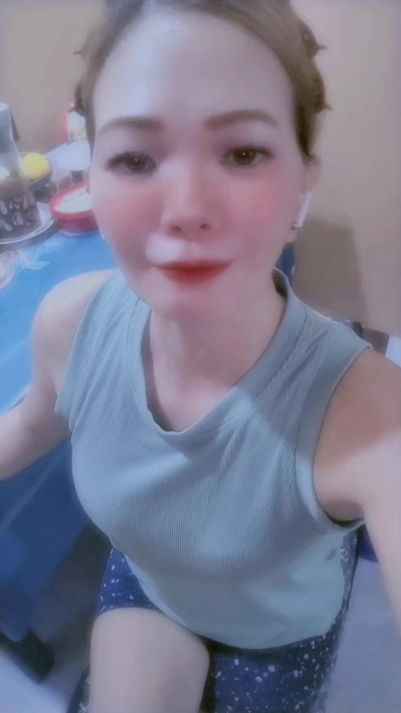 @chinita yarn🤭
