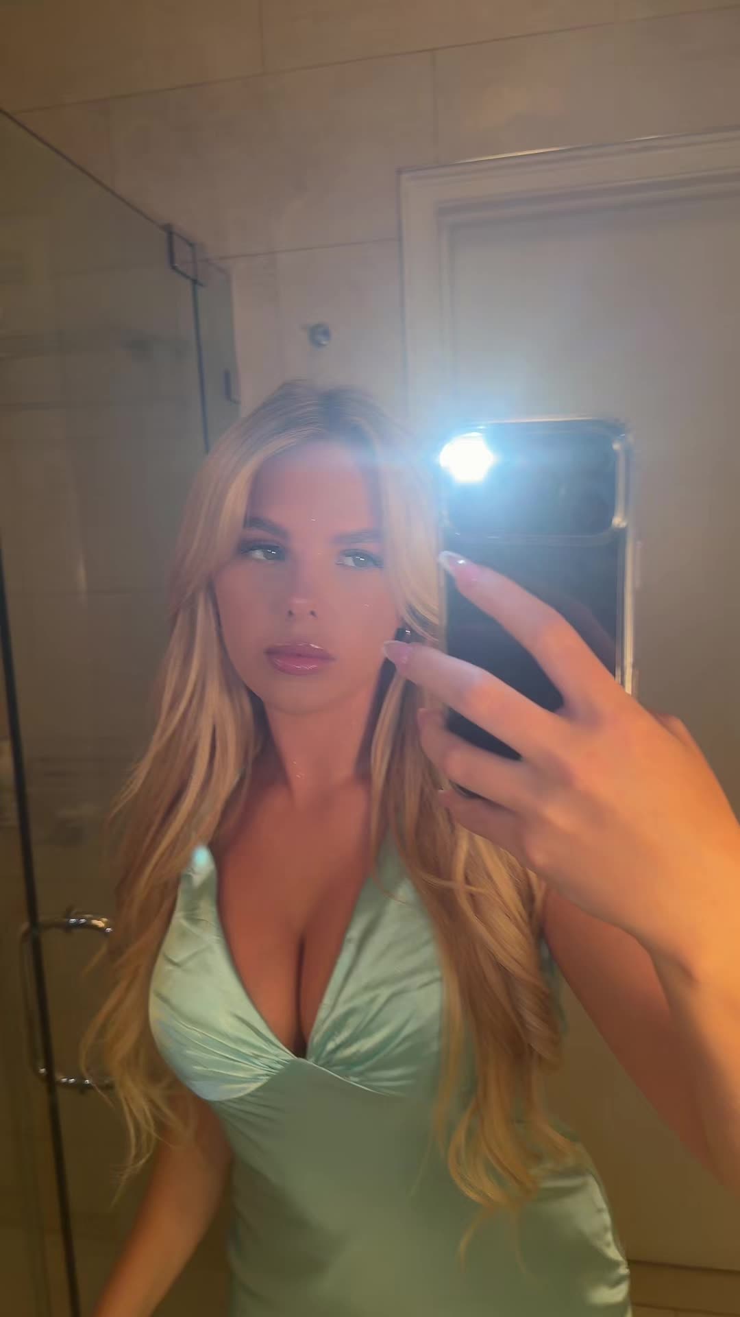 @ellieblue