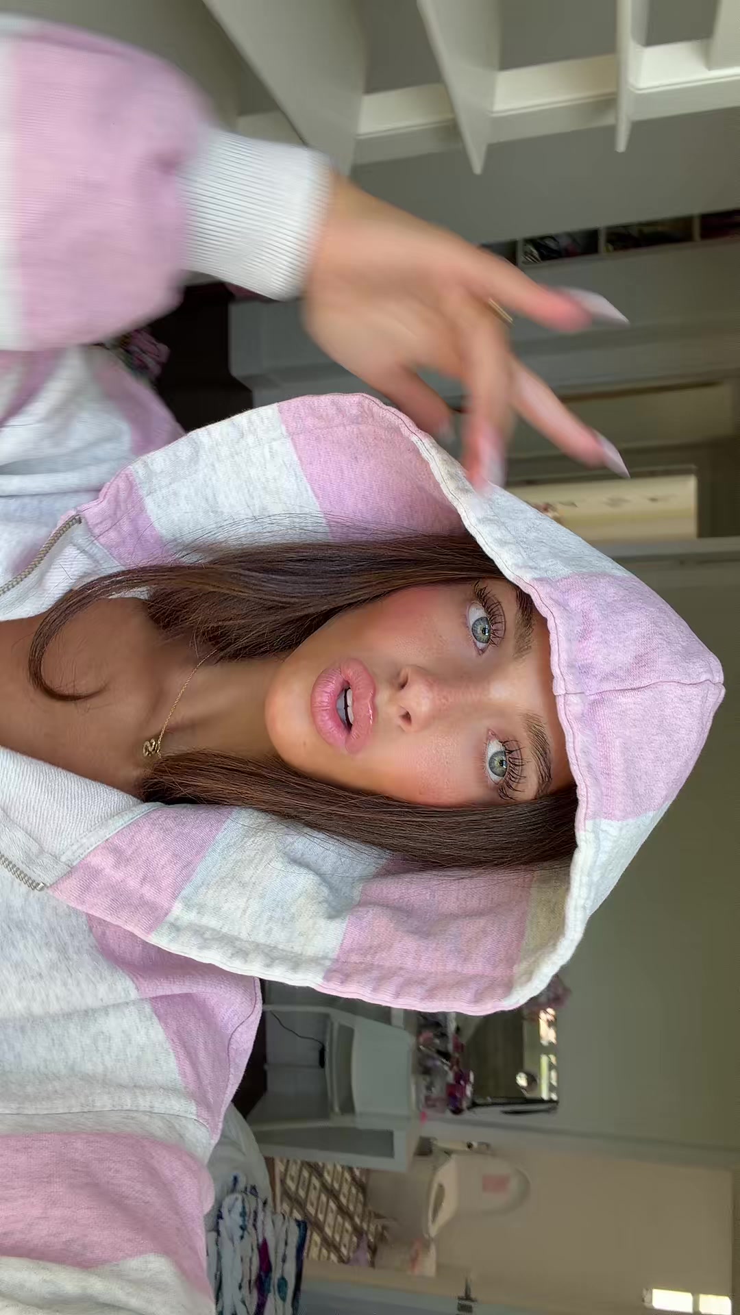 @sophiaegozi