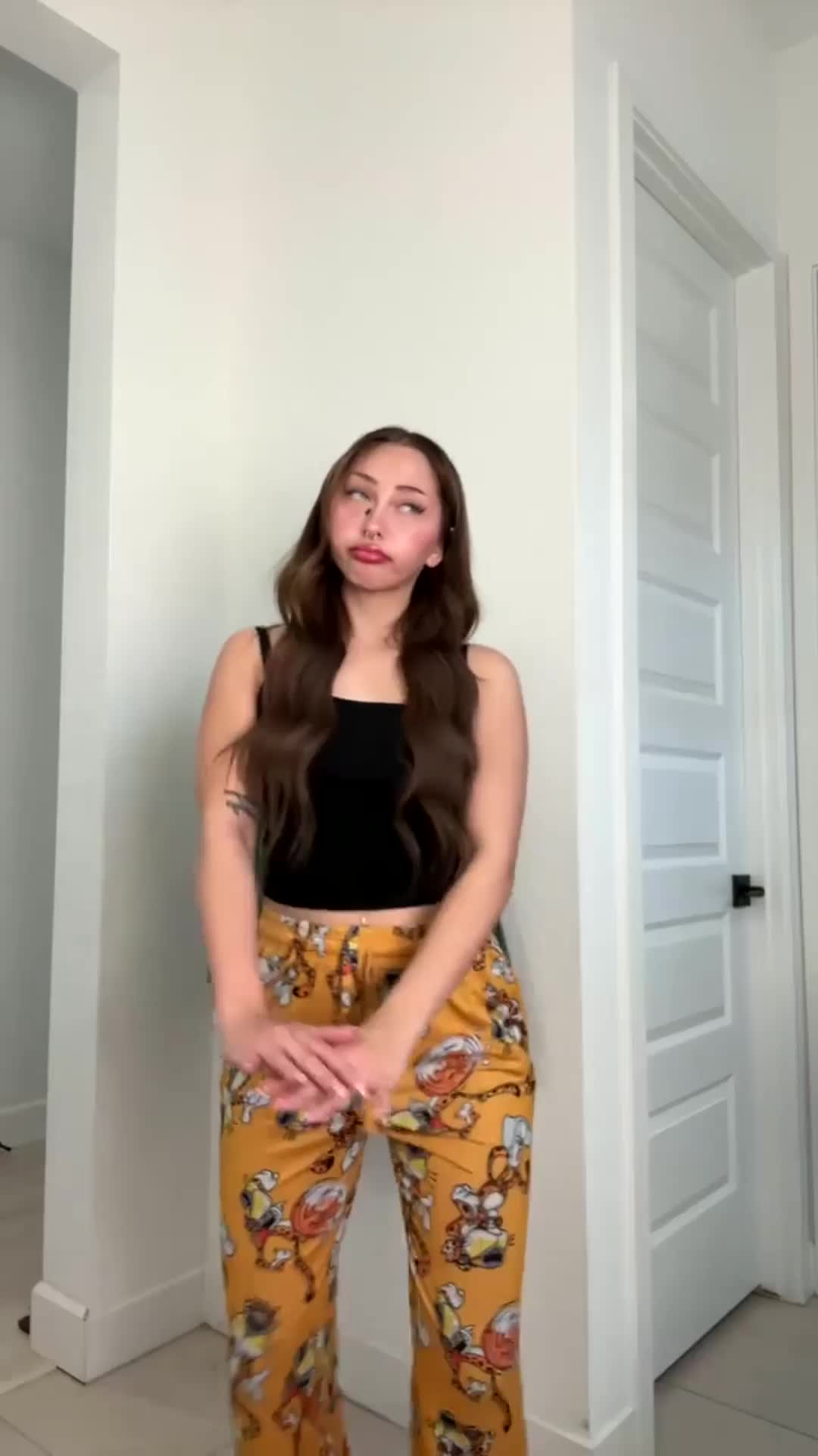 @luuciadnndrss18809254