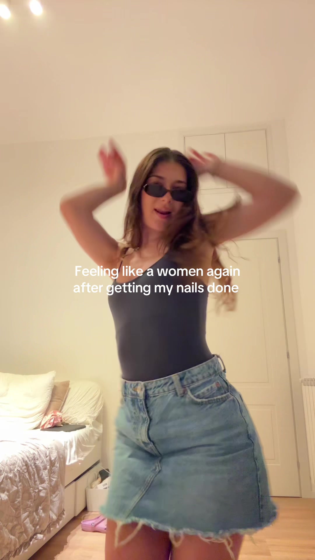 @theycallmehel