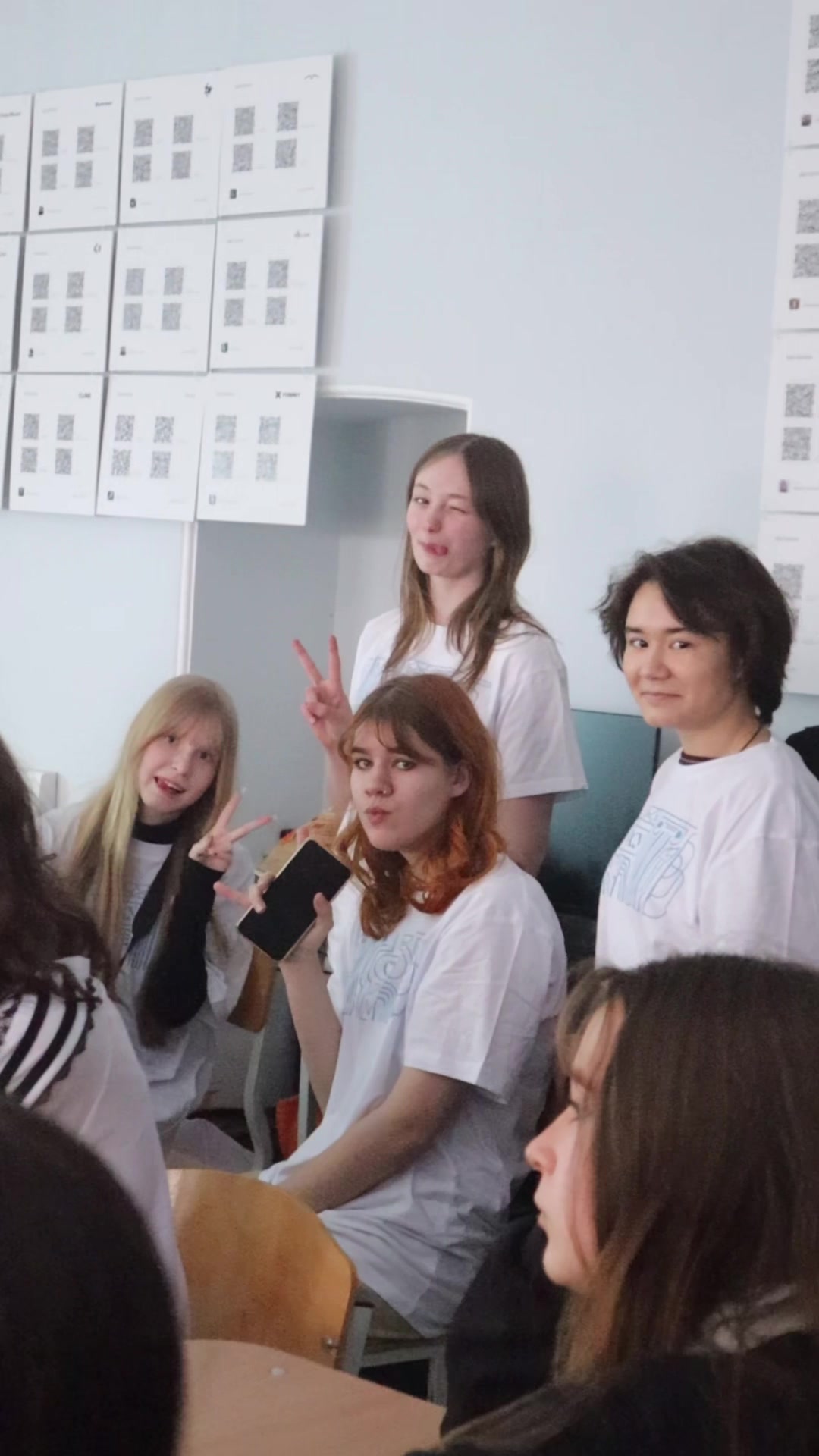 @Лисенок