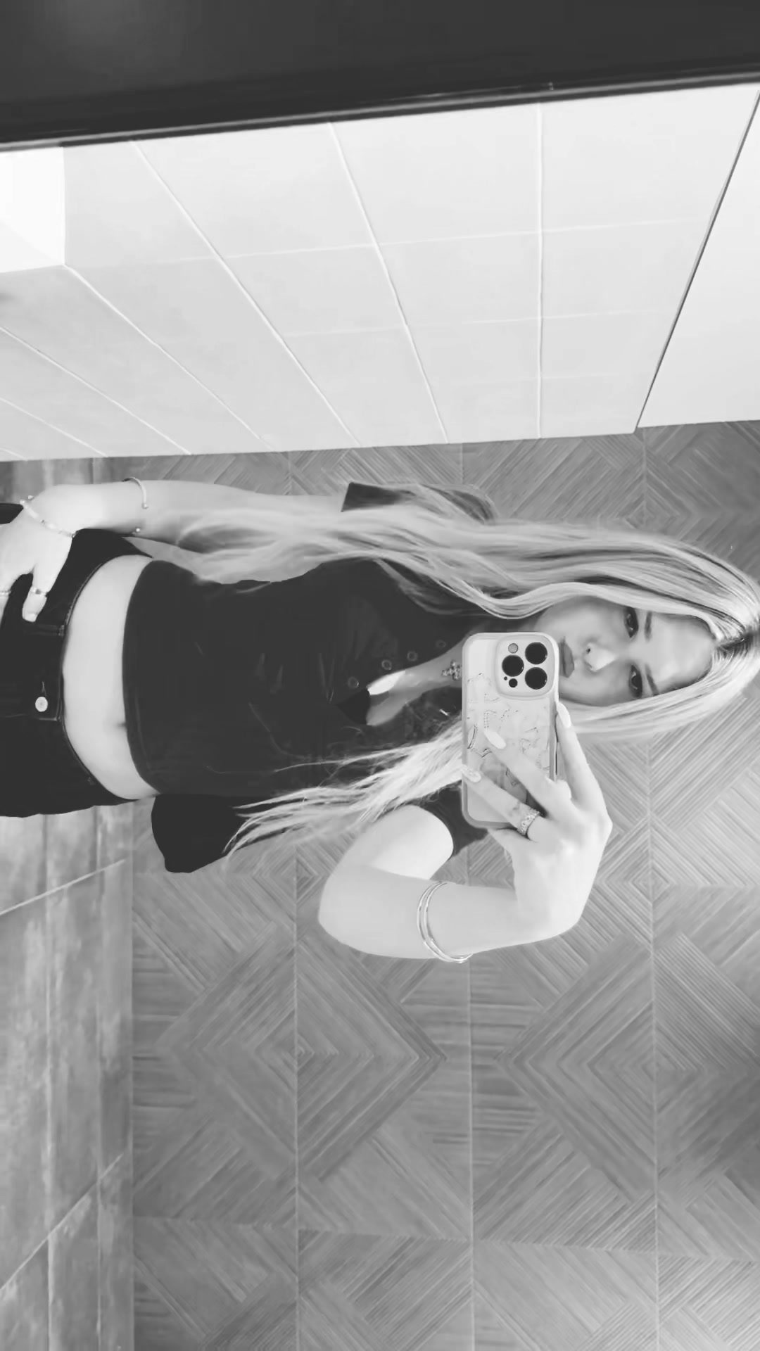 @caylee