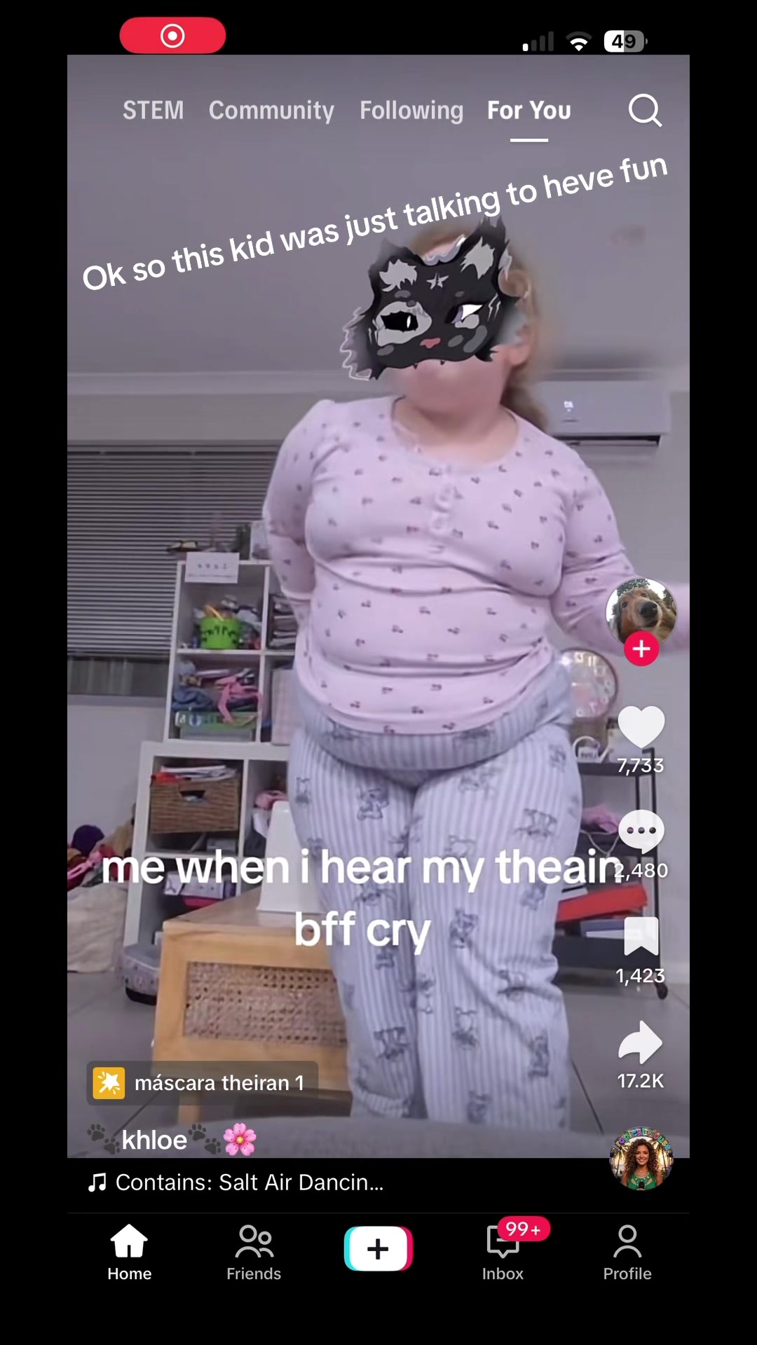@Khloe