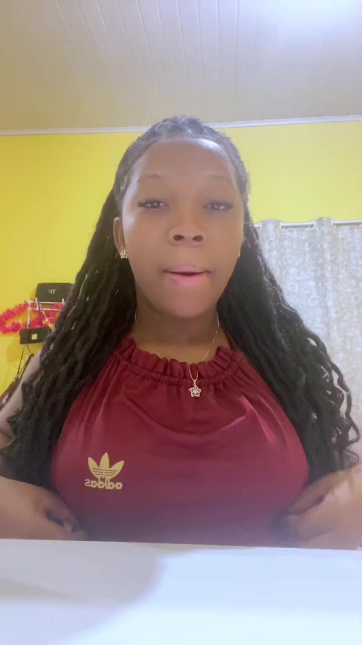 @Yanely 💋