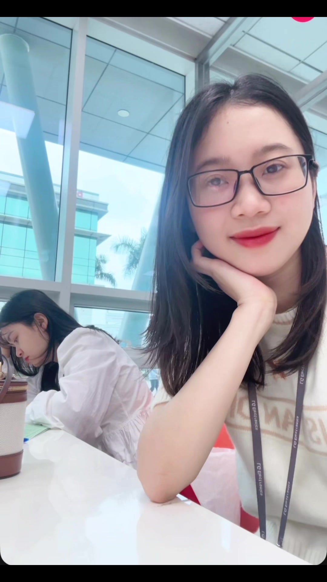 @Phạm Nga Tuyển Dụng
