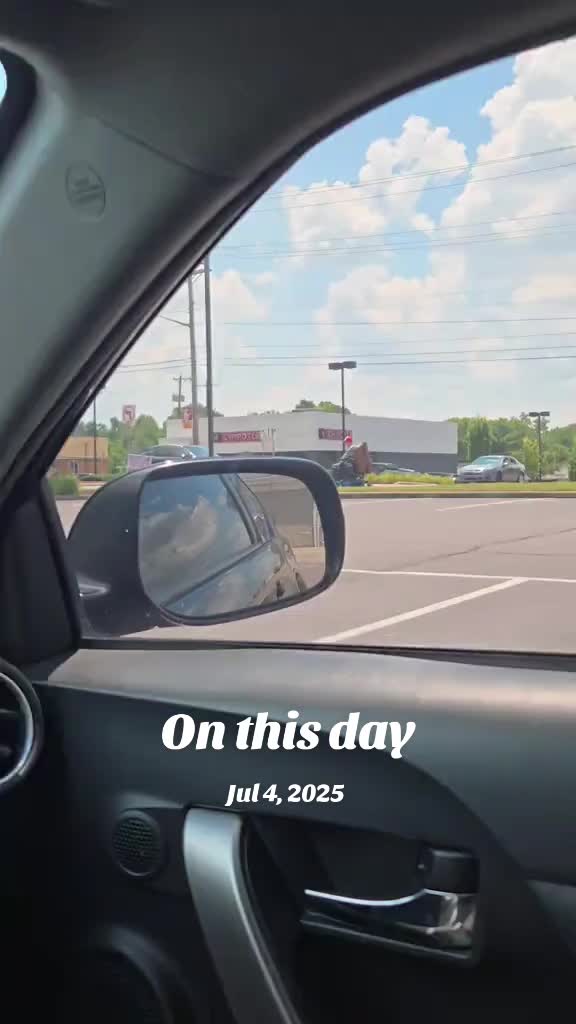 @Day_ Dreamer_44