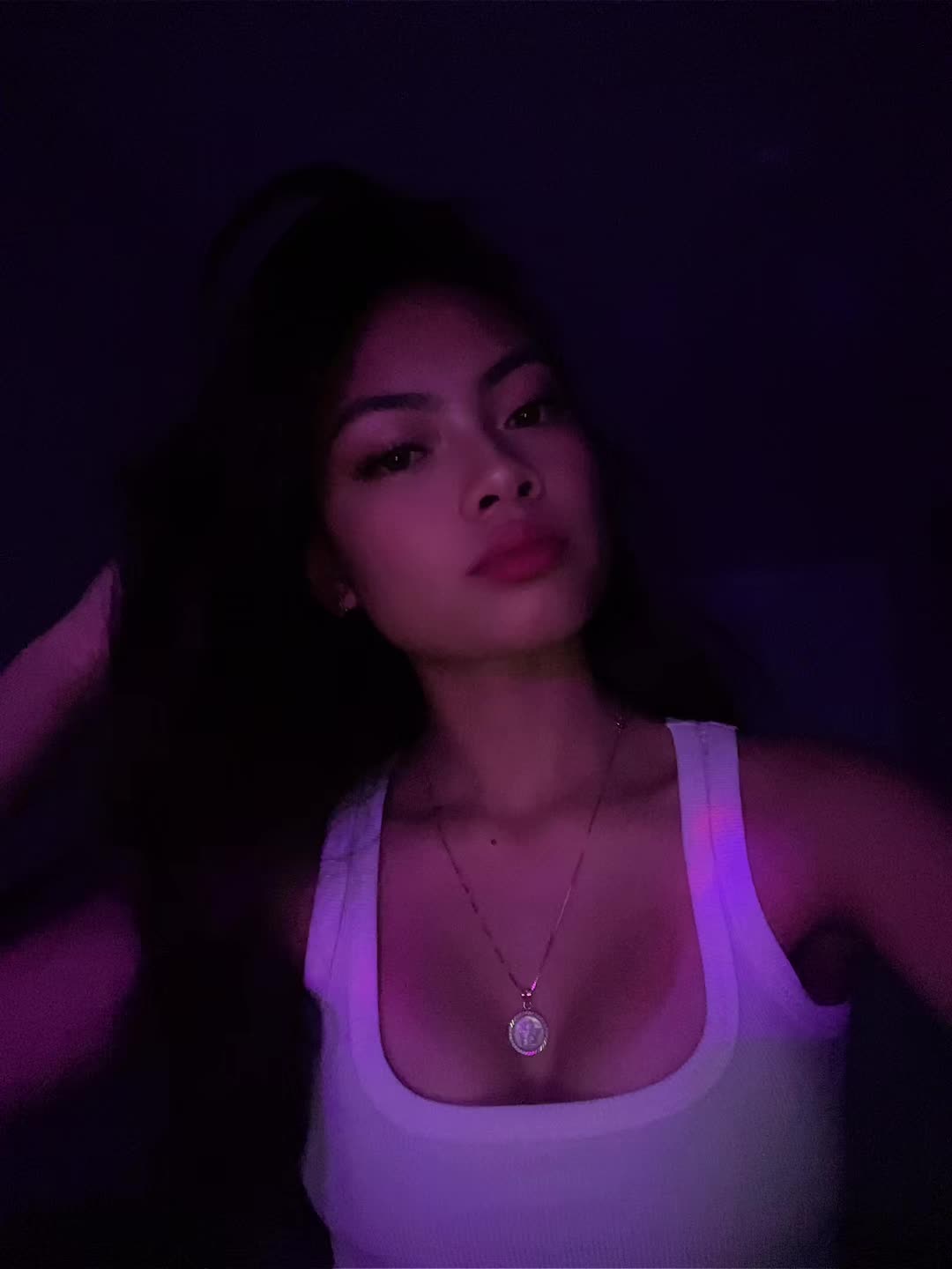 @Z.