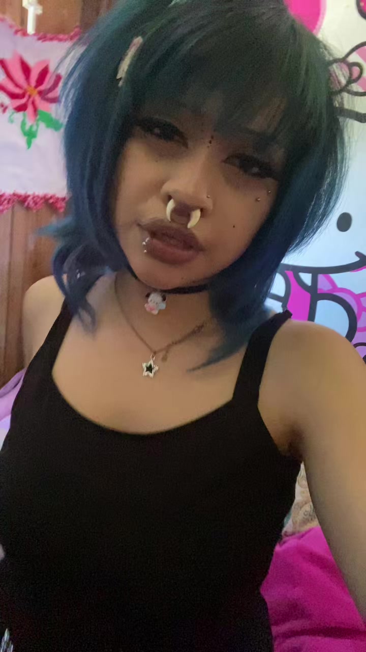 @Bruja cruda