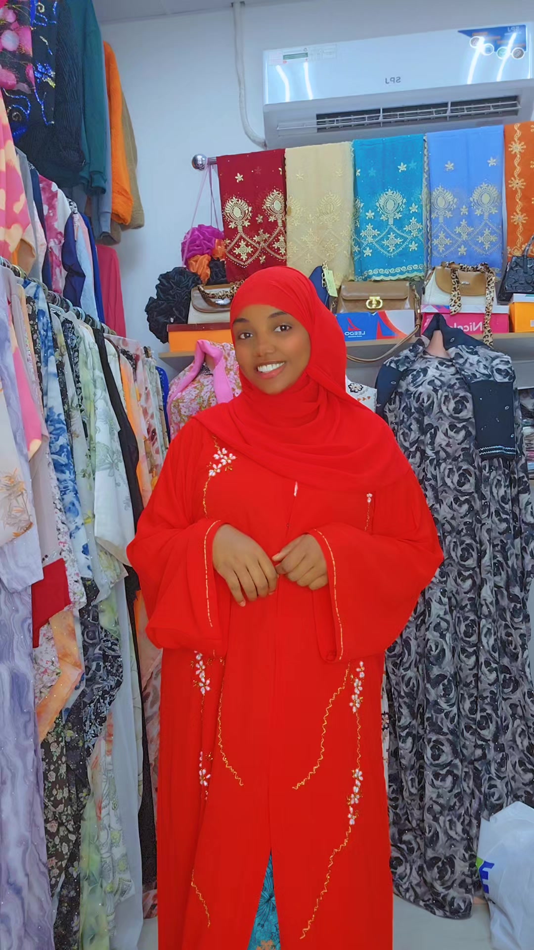 @RAHAA FASHION