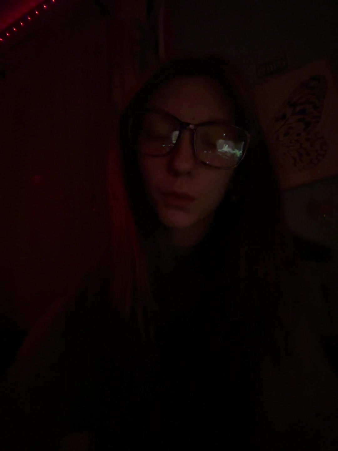 @❦