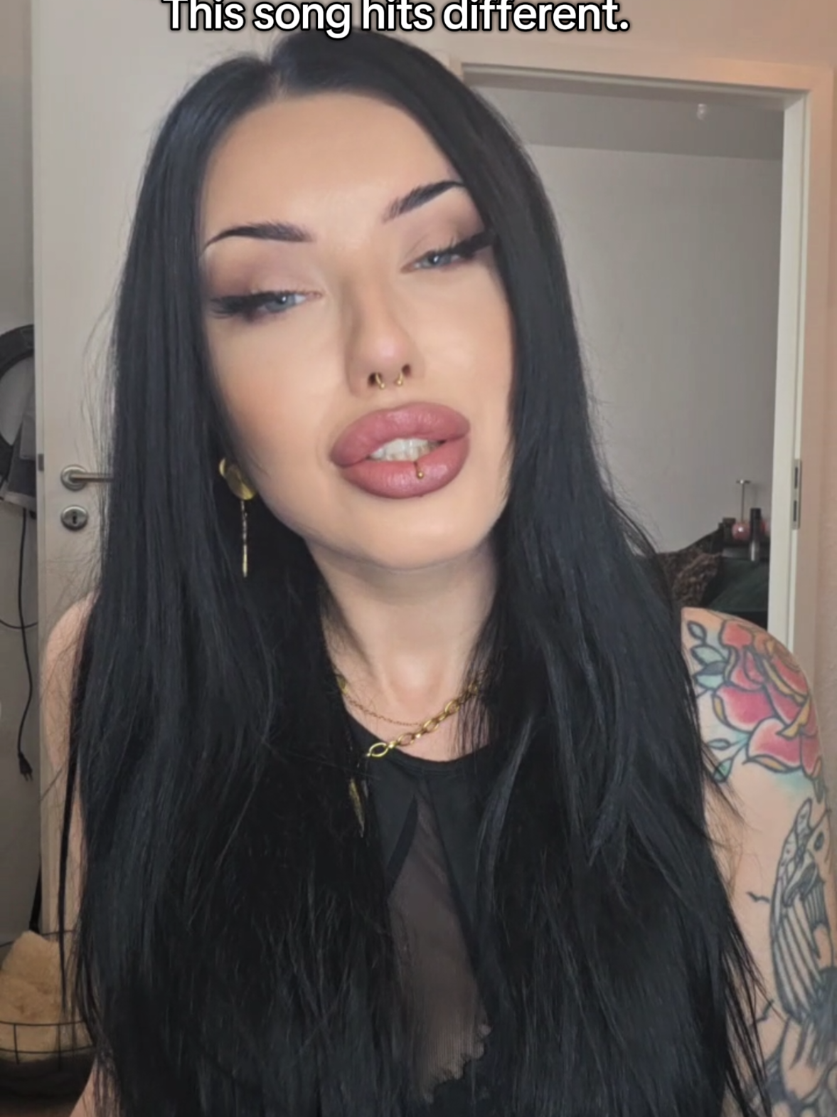 @Lina