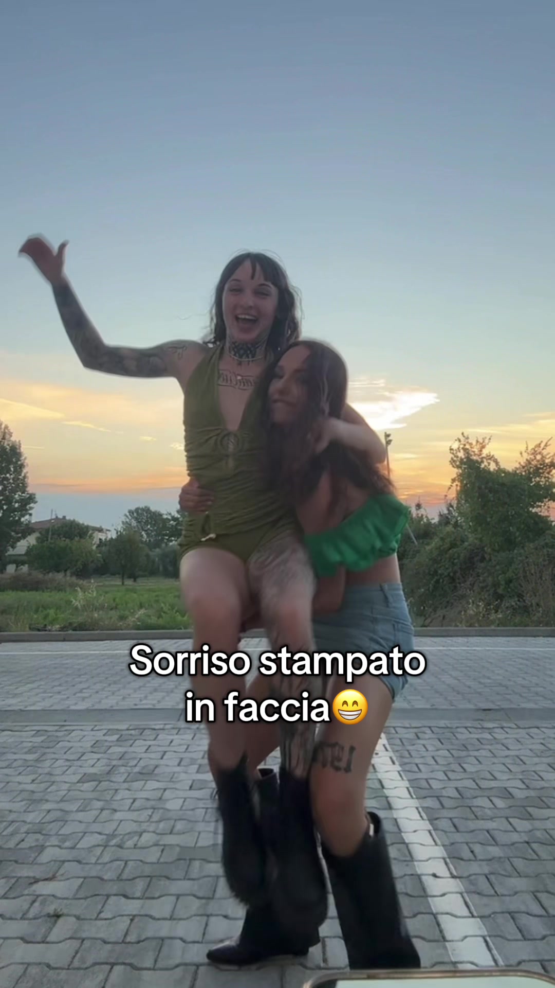 @Skina