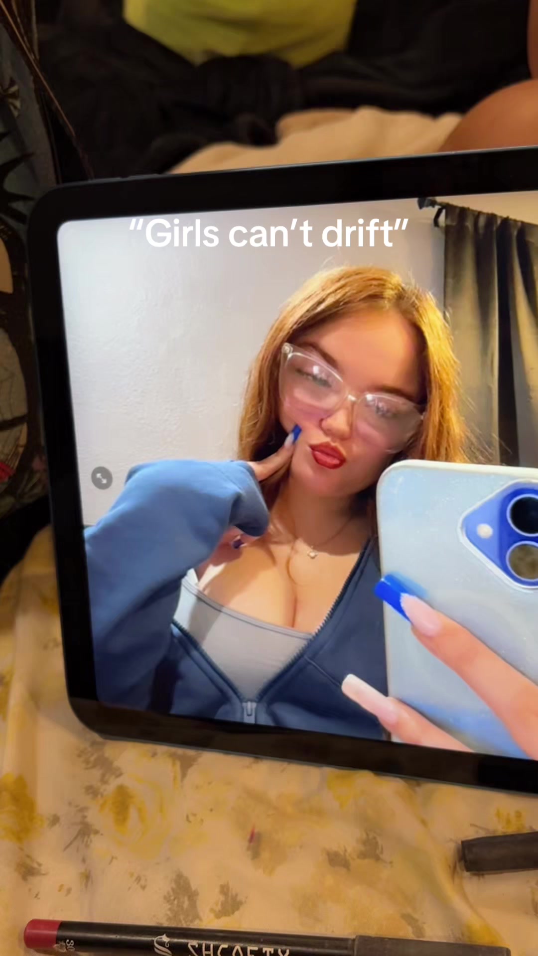 @..