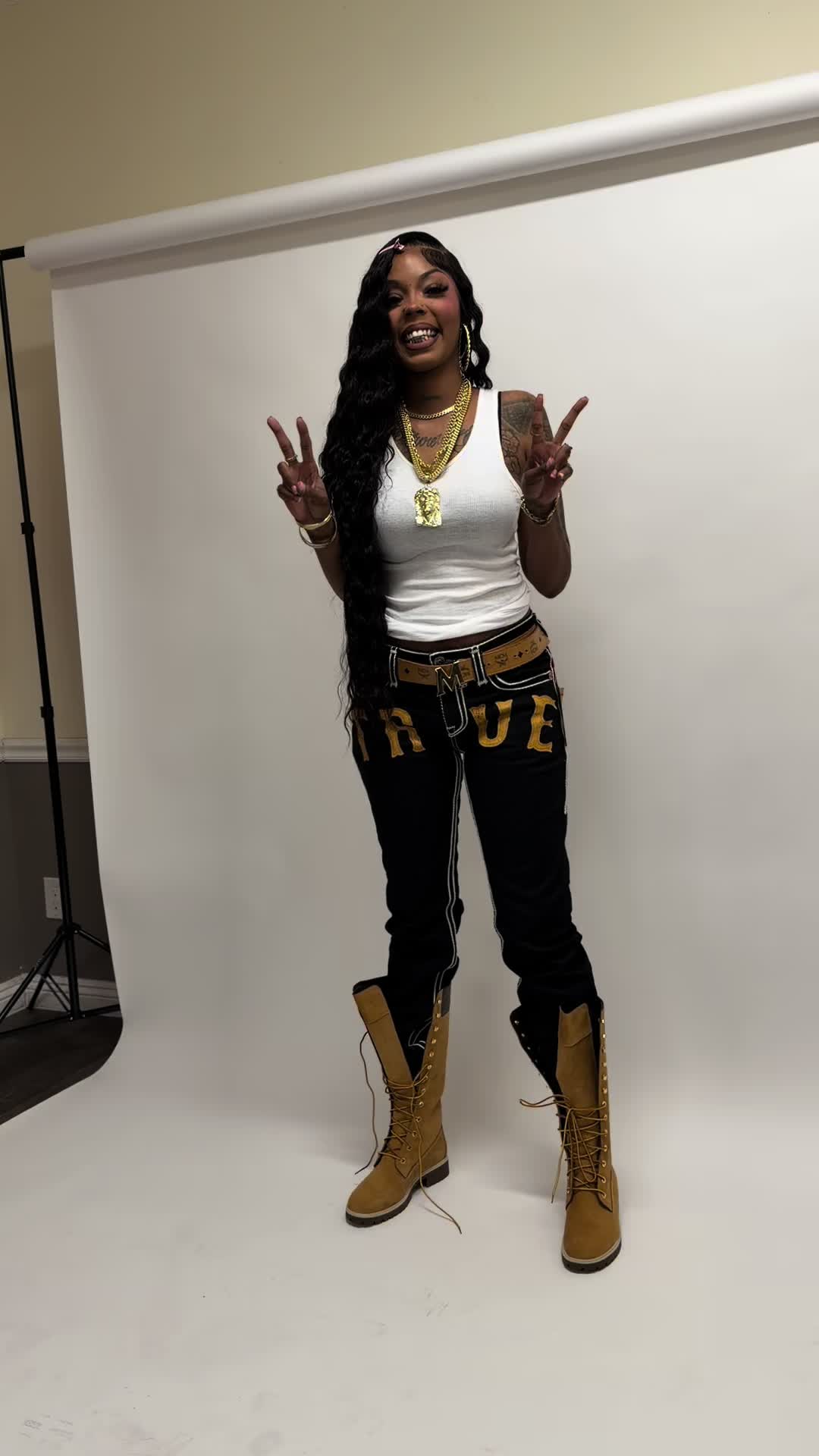 @Bamontheeebeat 🐝